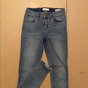 Jessica Simpson High rise skinny jeans